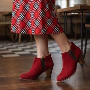 RACHEL COMEY Red 100% Genuine Suede Pull On Chelsea Booties Leather Sole Sz 8.5